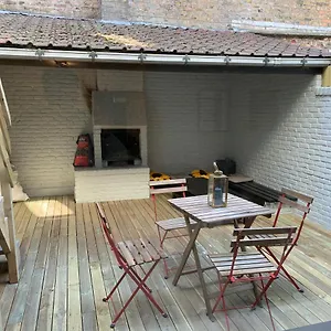 https://appartement-met-terras.ostend-hotel.net